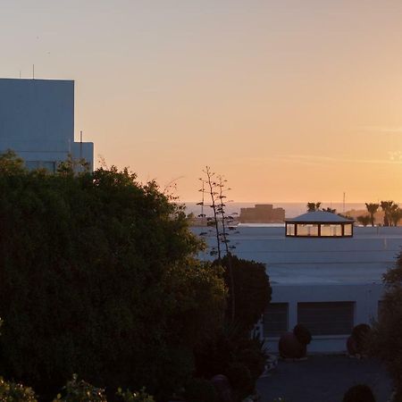 Mare Monte Seaview Boutique Apartment Paphos Bagian luar foto