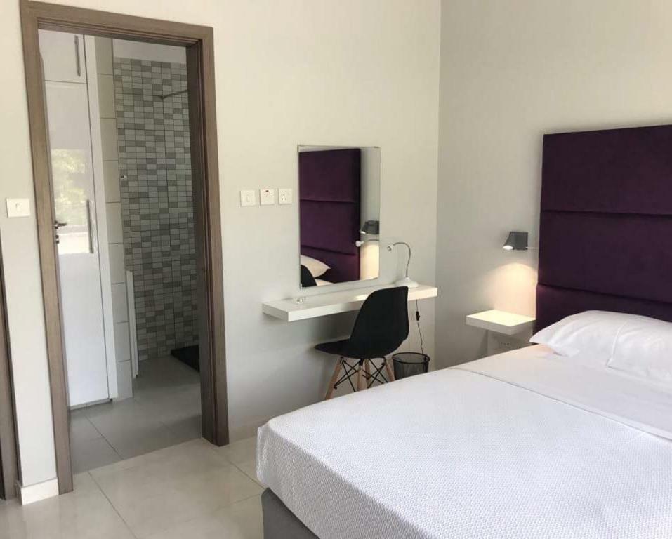 Mare Monte Seaview Boutique Apartment Paphos Bagian luar foto